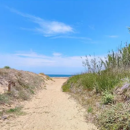 La Marina By Costa Apartment