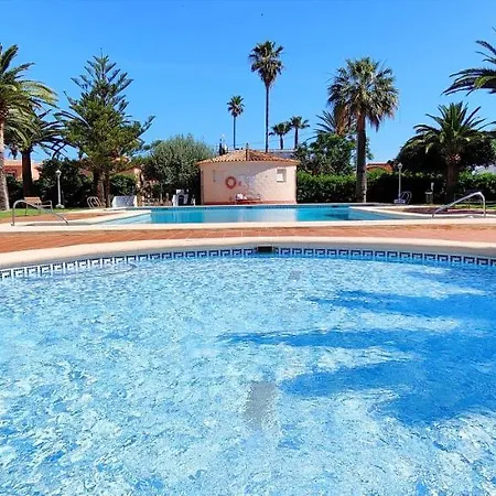 La Marina By Costa Apartment